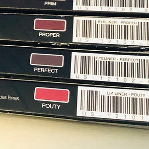 Perfect Black Eyeliner